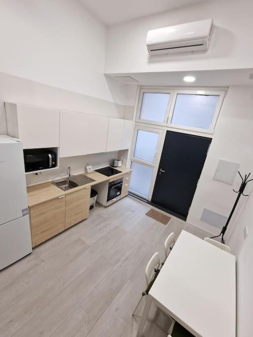מדריד Seco Calle, Precisos Loft Super Equipado Cerca De Metro Pacifico מראה חיצוני תמונה